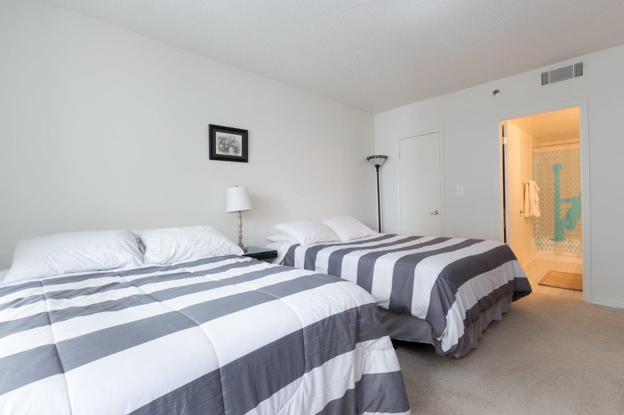 Luxury 2 bedroom by metro
